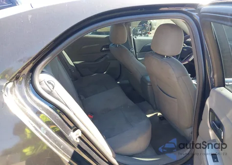 2014 Chevrolet Malibu 1Ls z USA, uszkodzony, nr VIN 1G11B5SL9EF174746